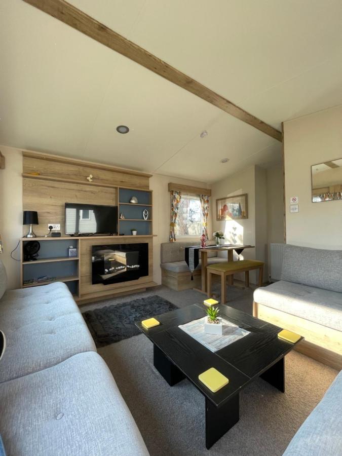 Deluxe, 3 Bed Holiday Home At Combe Haven Holiday Park Hastings Exterior photo
